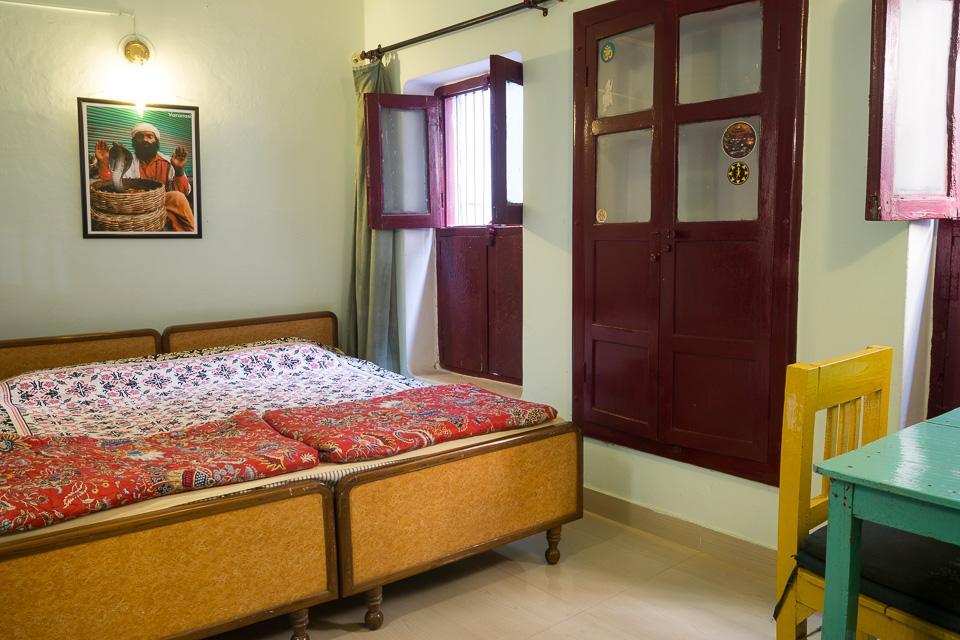 Brown Bread Bakery Guest House Benares Buitenkant foto